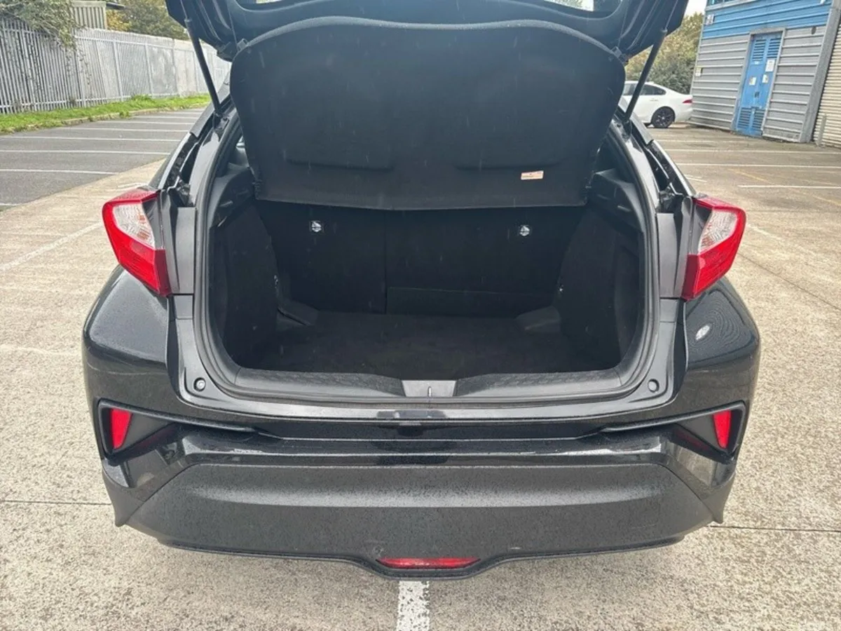 Toyota C-HR SUV, Petrol Hybrid, 2018, Black