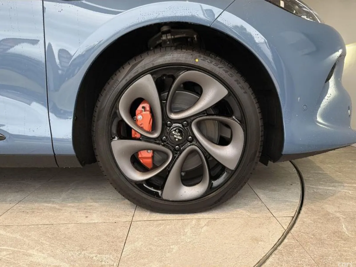 MG IM6 SUV, Electric, 2026, Blue