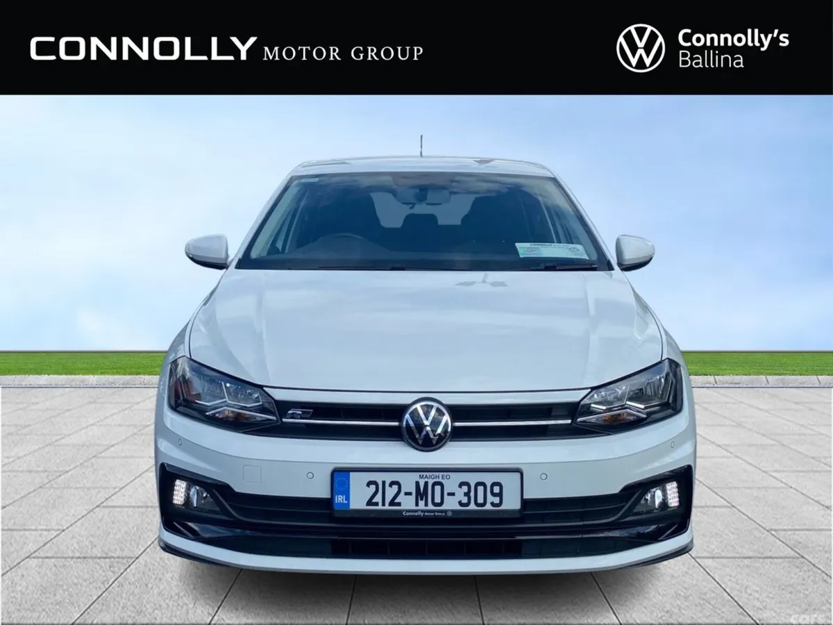 Volkswagen Polo Hatchback, Petrol, 2021, White