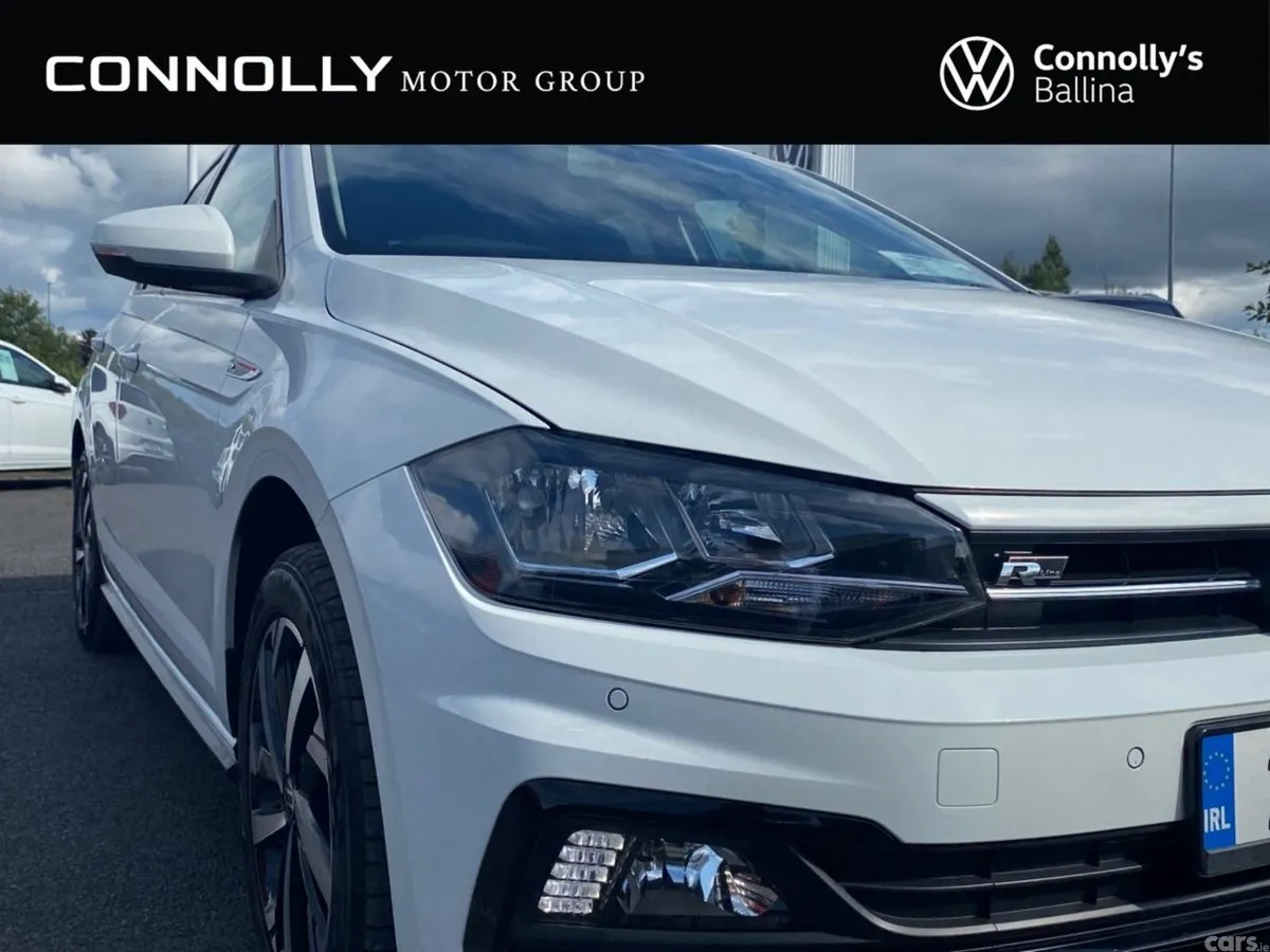Volkswagen Polo Hatchback, Petrol, 2021, White