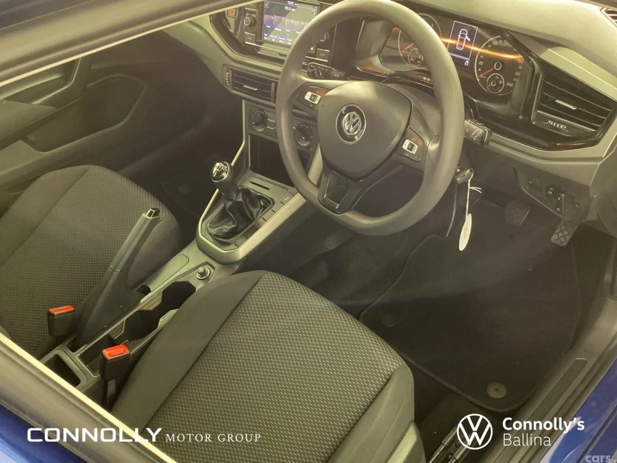 Volkswagen Polo Hatchback, Petrol, 2020, Blue