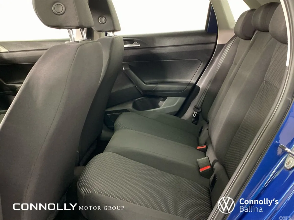 Volkswagen Polo Hatchback, Petrol, 2020, Blue