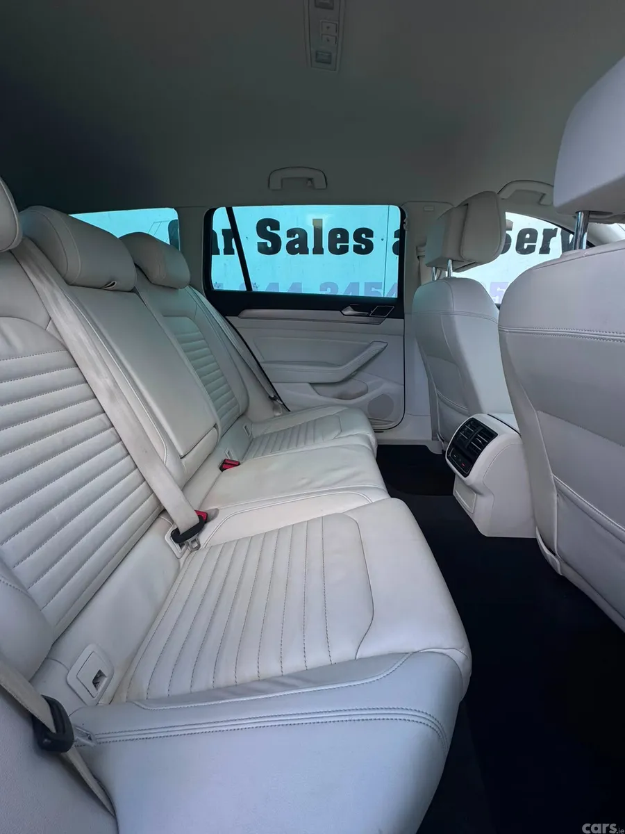 Volkswagen Passat Estate, Diesel, 2018, Black