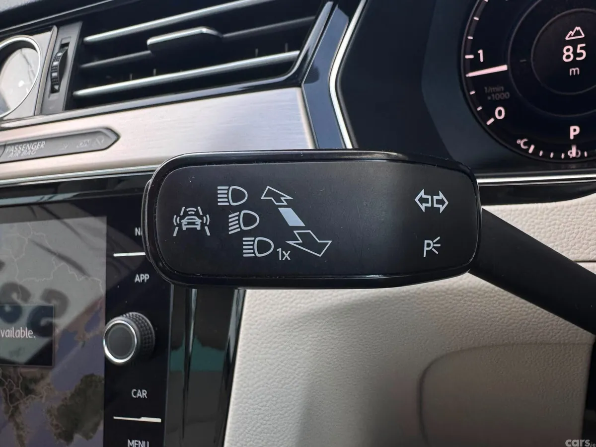 Volkswagen Passat Estate, Diesel, 2018, Black