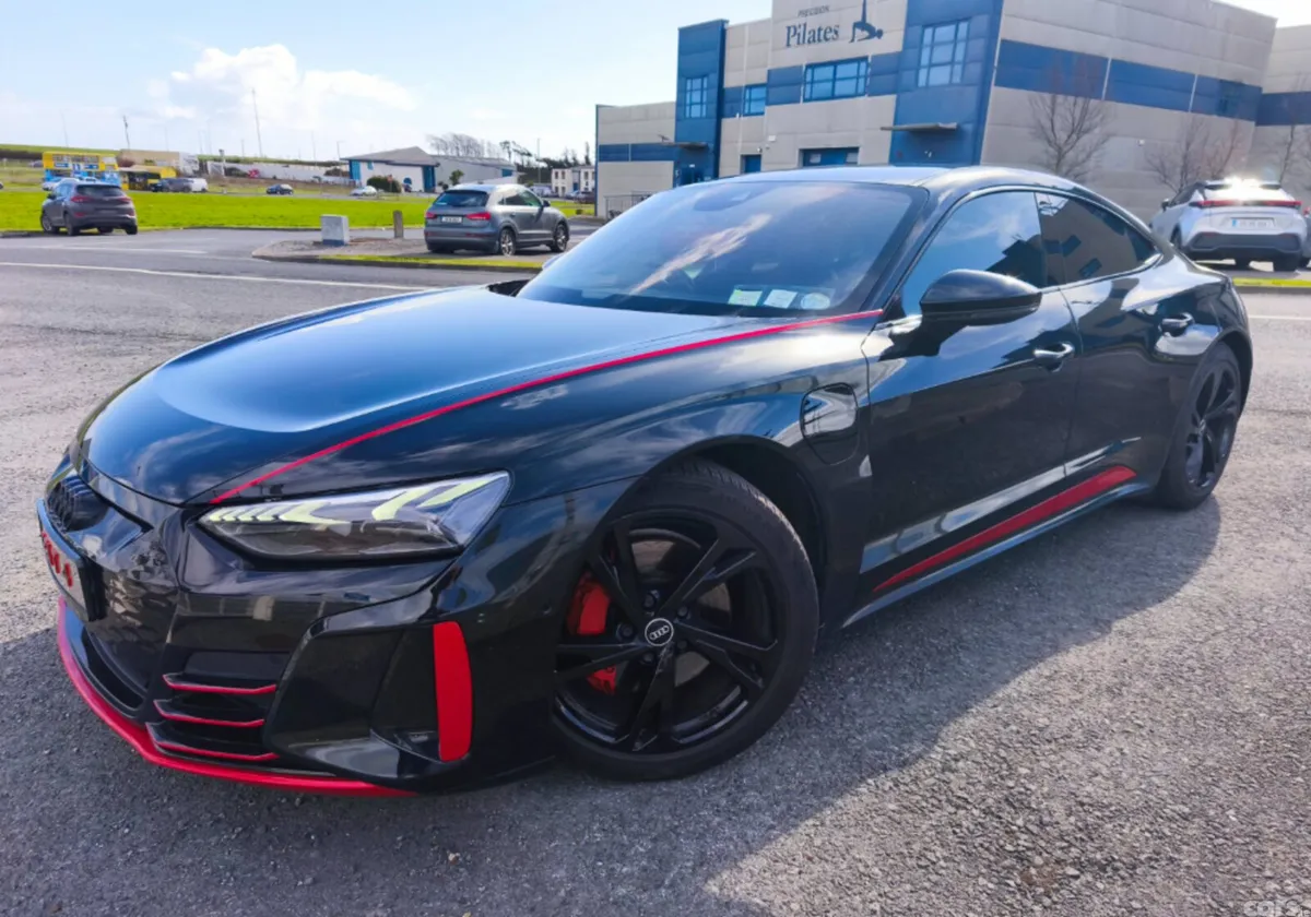Audi e-tron Hatchback, Electric, 2022, Black