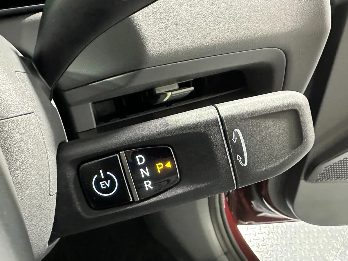 Kia EV2 MPV, Electric, 2026, Red