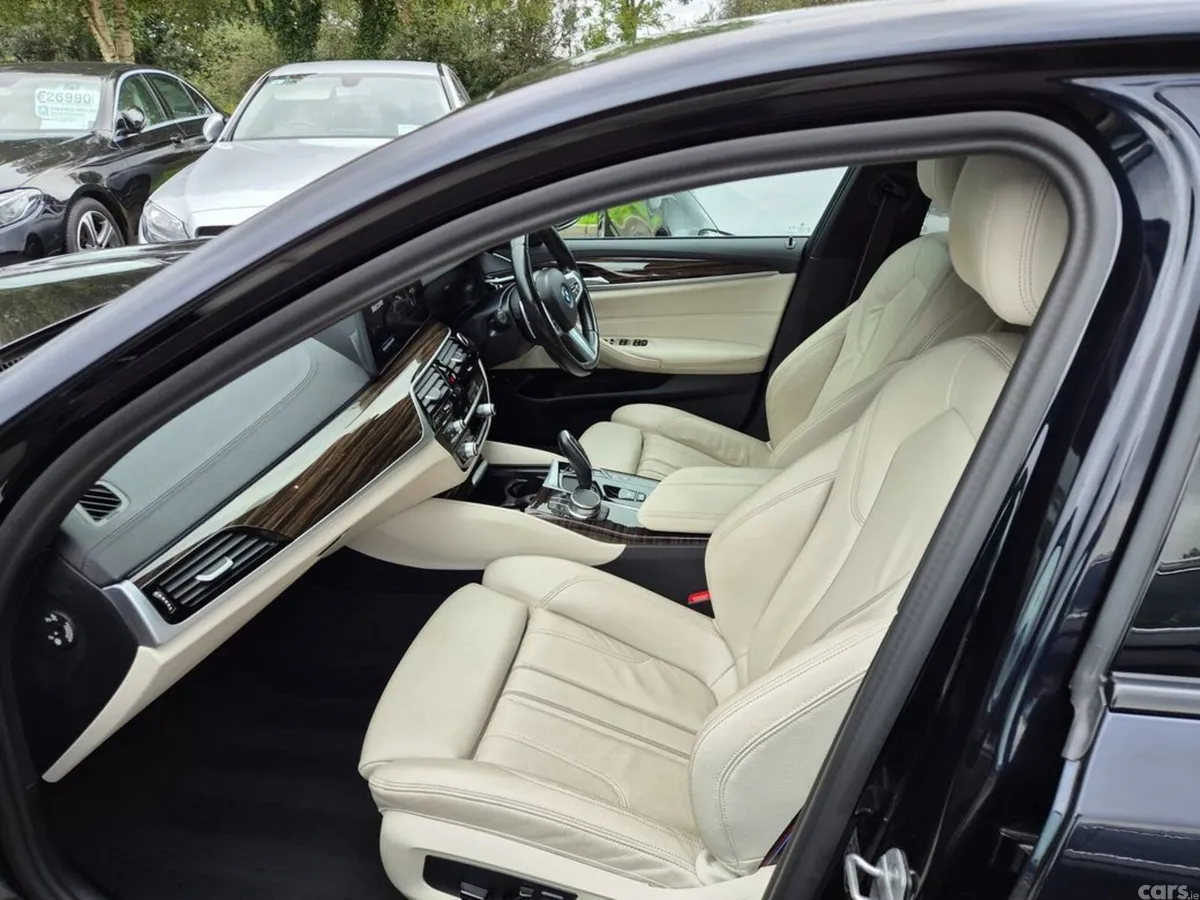BMW 5-Series Saloon, Petrol Plug-in Hybrid, 2023, Black