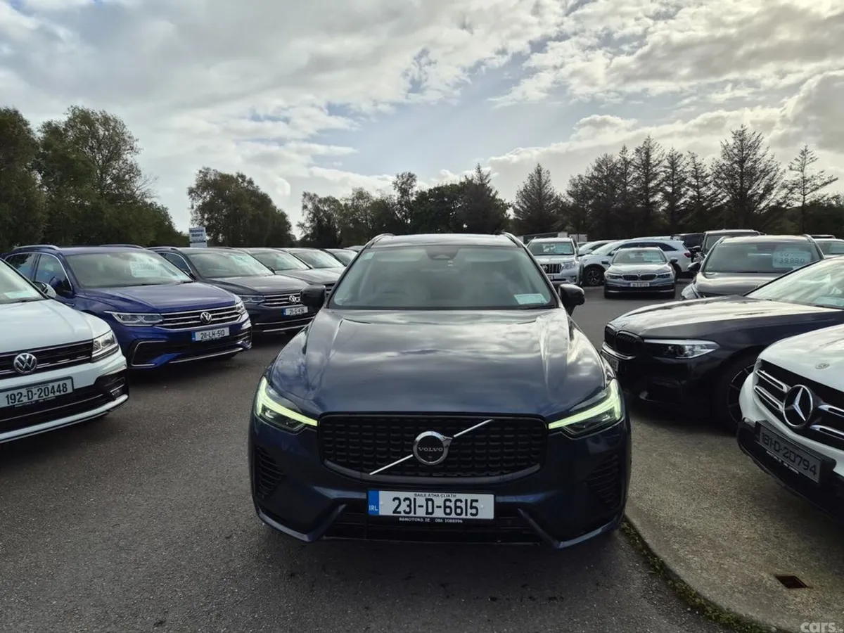 Volvo XC60 Estate, Petrol Plug-in Hybrid, 2023, Blue