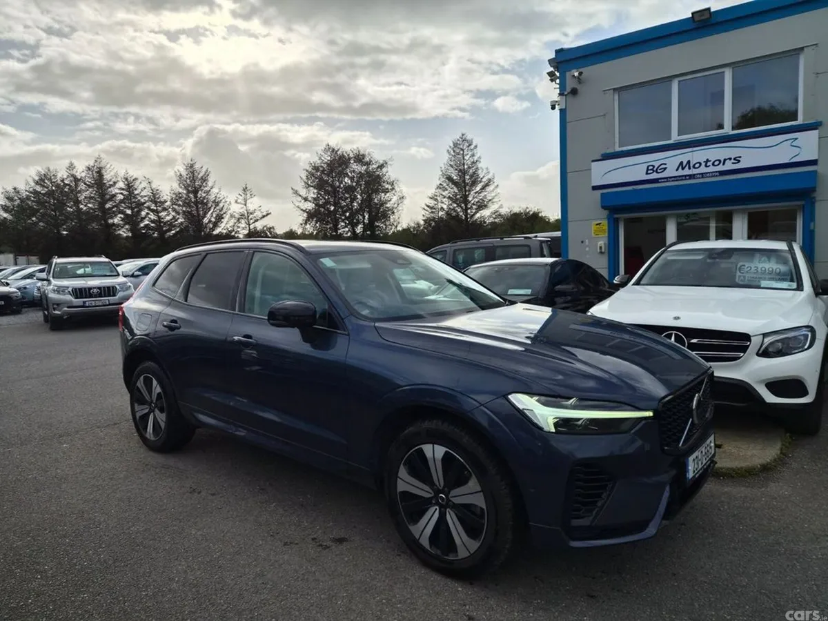 Volvo XC60 Estate, Petrol Plug-in Hybrid, 2023, Blue