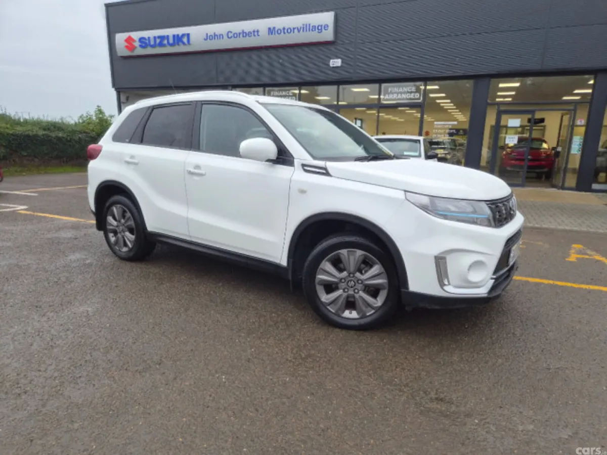 Suzuki Vitara Hatchback, Petrol Hybrid, 2022, White