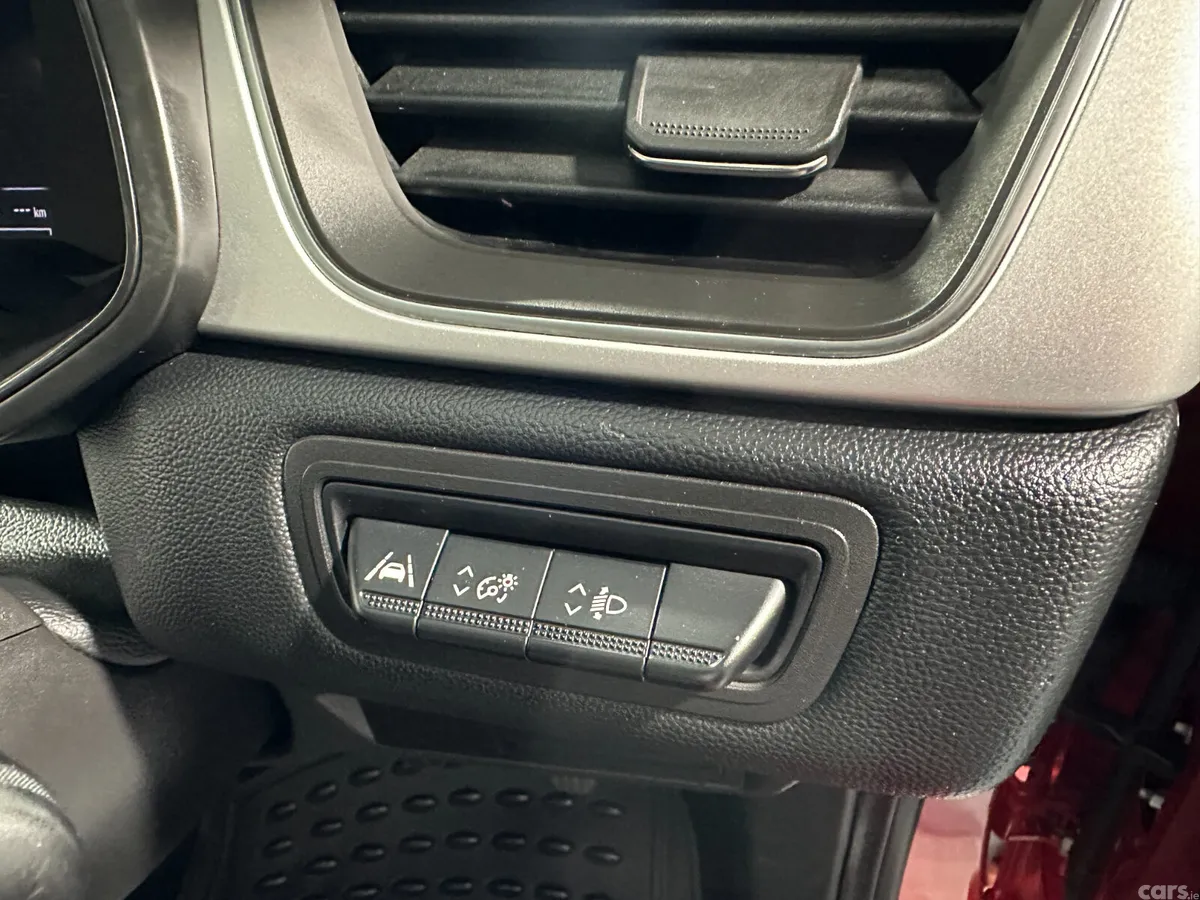 Renault Captur Hatchback, Petrol, 2024, Red