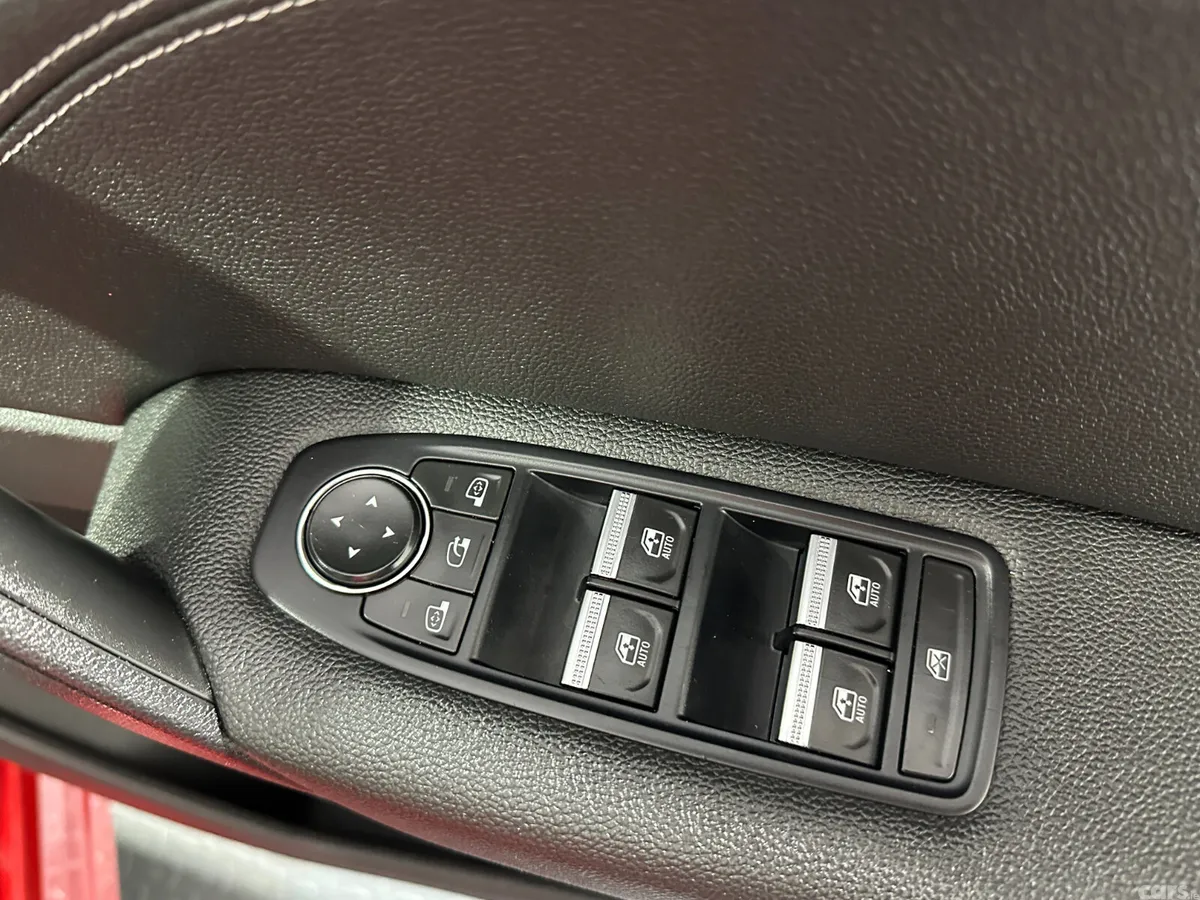 Renault Captur Hatchback, Petrol, 2024, Red