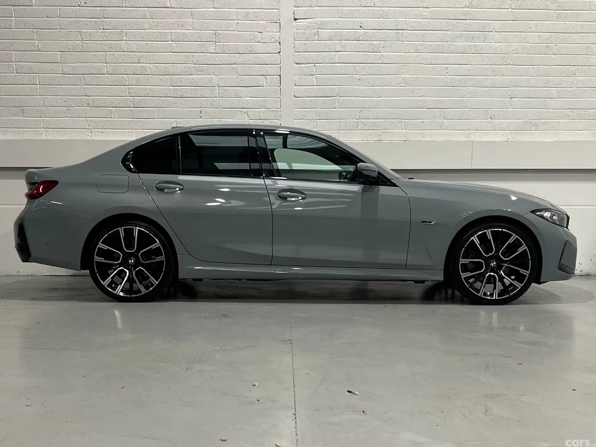 BMW 3-Series Saloon, Petrol Plug-in Hybrid, 2023, Grey