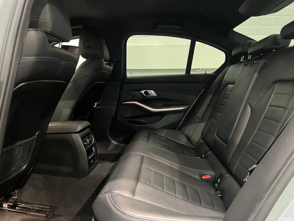 BMW 3-Series Saloon, Petrol Plug-in Hybrid, 2023, Grey