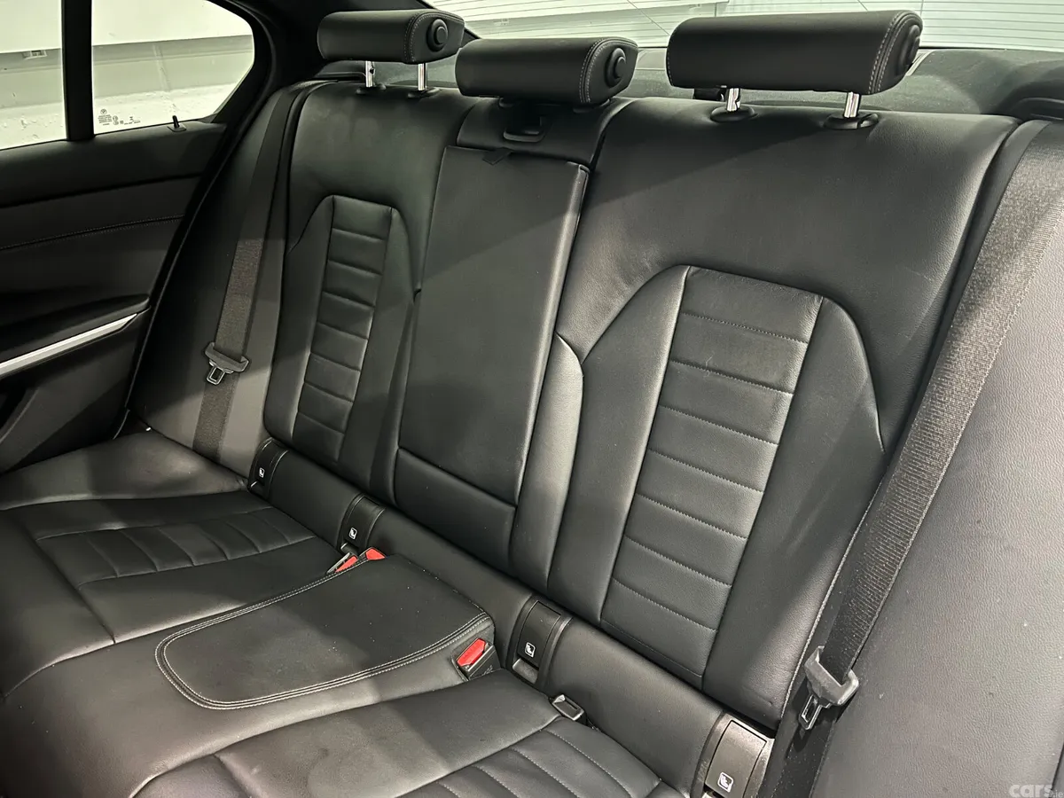 BMW 3-Series Saloon, Petrol Plug-in Hybrid, 2023, Grey