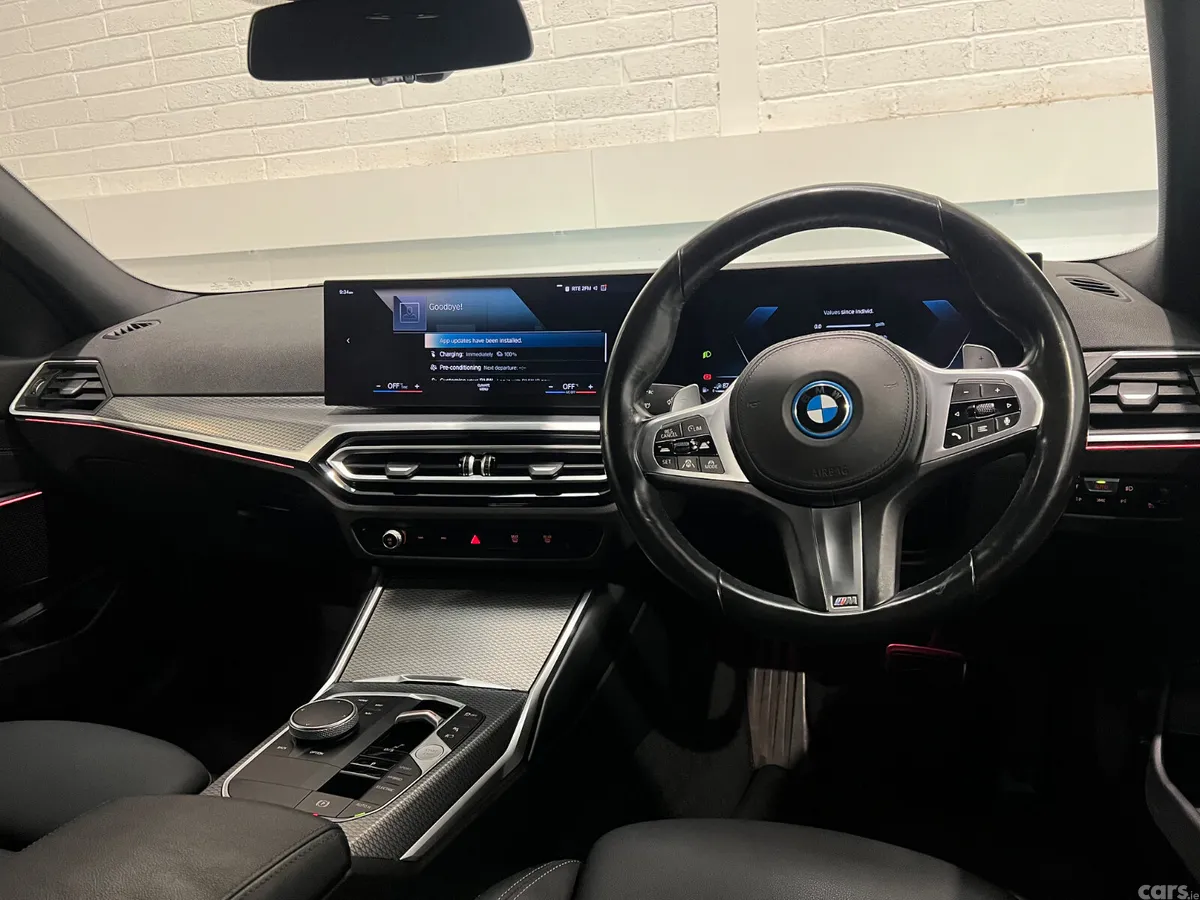 BMW 3-Series Saloon, Petrol Plug-in Hybrid, 2023, Grey
