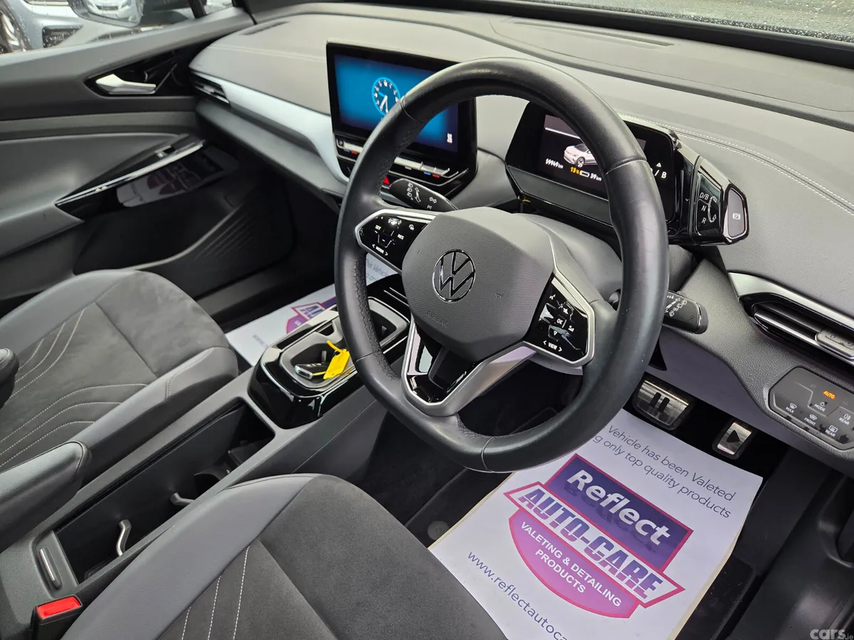 Volkswagen ID.4 Estate, Electric, 2023, Black
