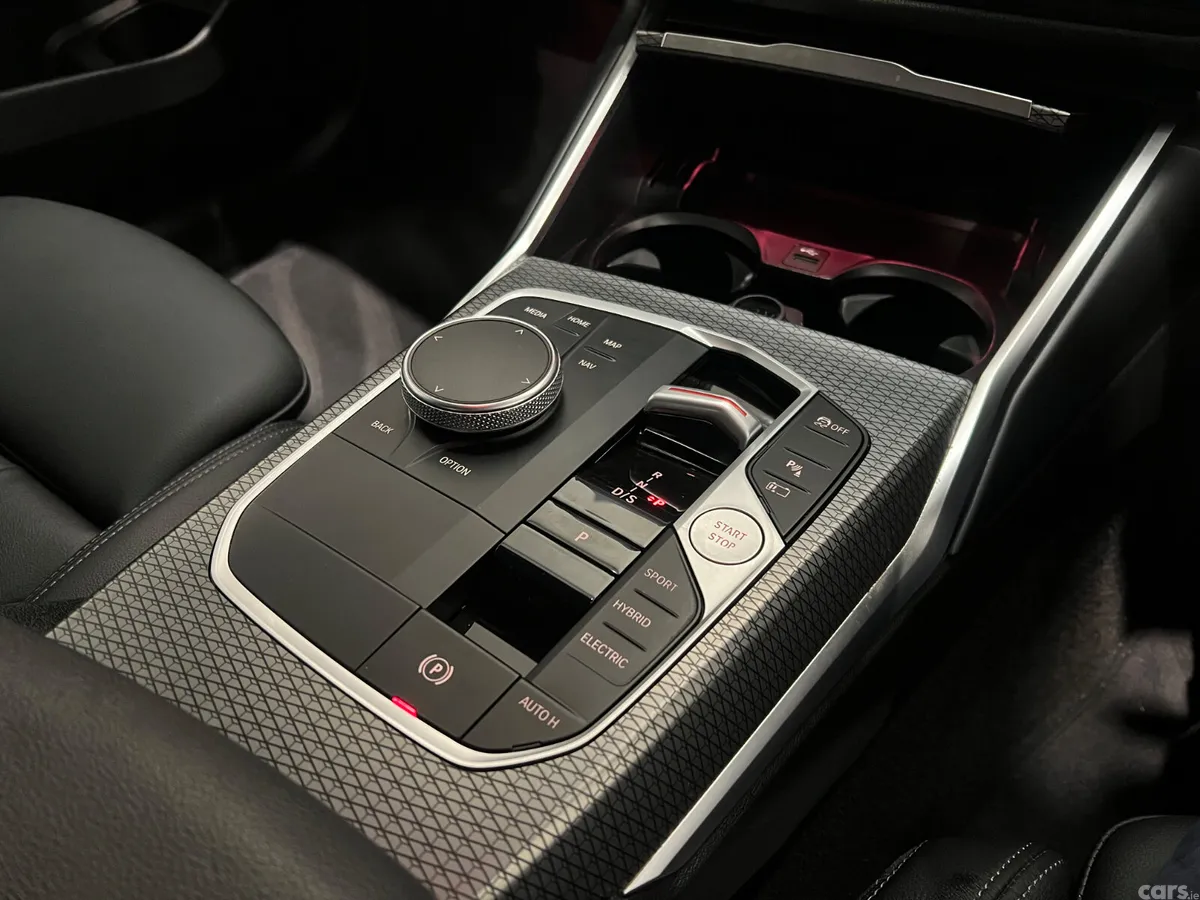 BMW 3-Series Saloon, Petrol Plug-in Hybrid, 2023, Grey