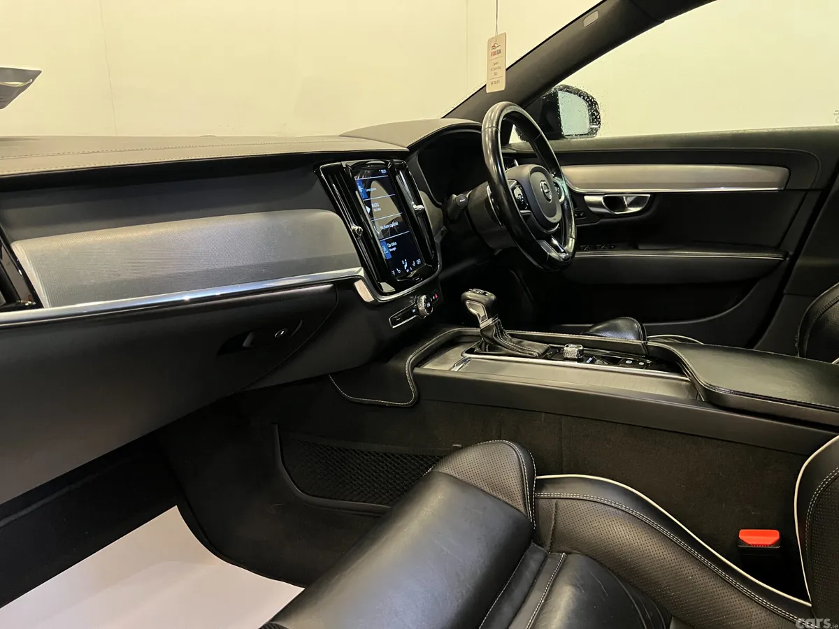 Volvo S90 Saloon, Diesel, 2020, Grey