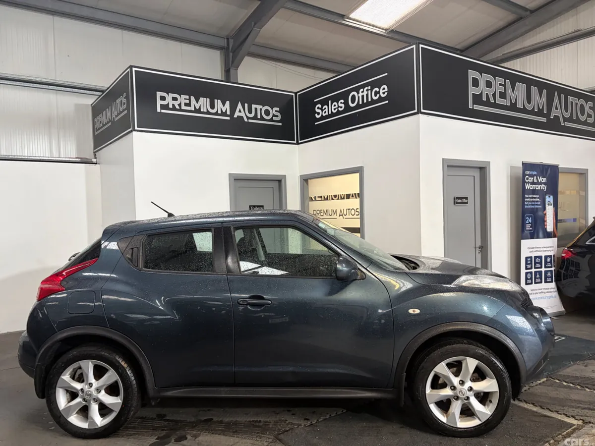 Nissan Juke SUV, Diesel, 2012, Blue
