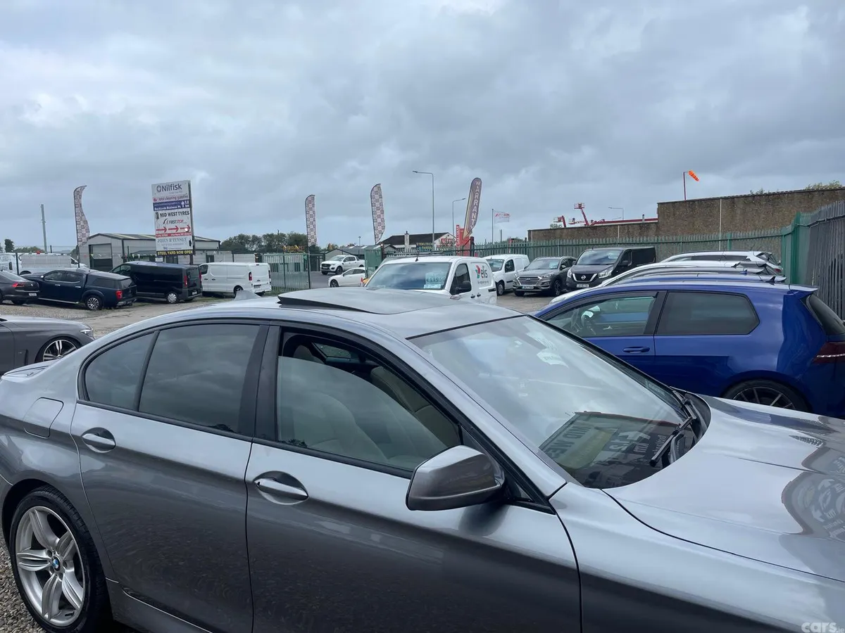 BMW 5-Series Saloon, Diesel, 2012, Grey