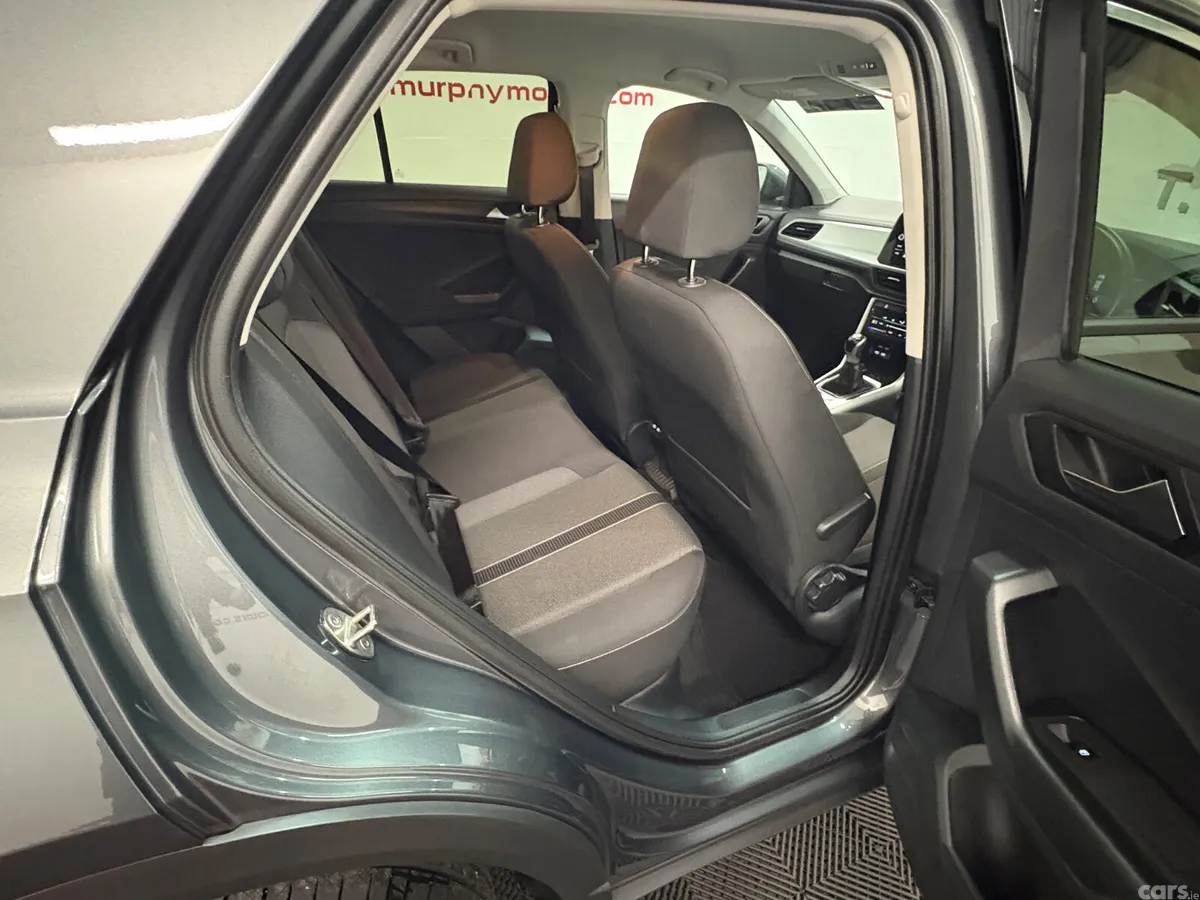 Volkswagen T-Roc SUV, Petrol, 2023, Grey