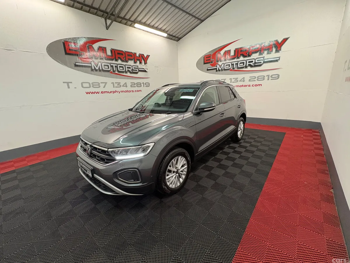 Volkswagen T-Roc SUV, Petrol, 2023, Grey