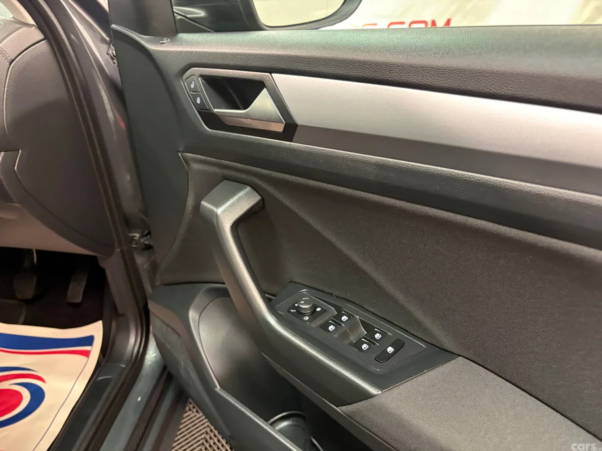Volkswagen T-Roc SUV, Petrol, 2023, Grey