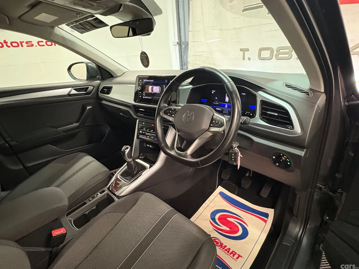 Volkswagen T-Roc SUV, Petrol, 2023, Grey