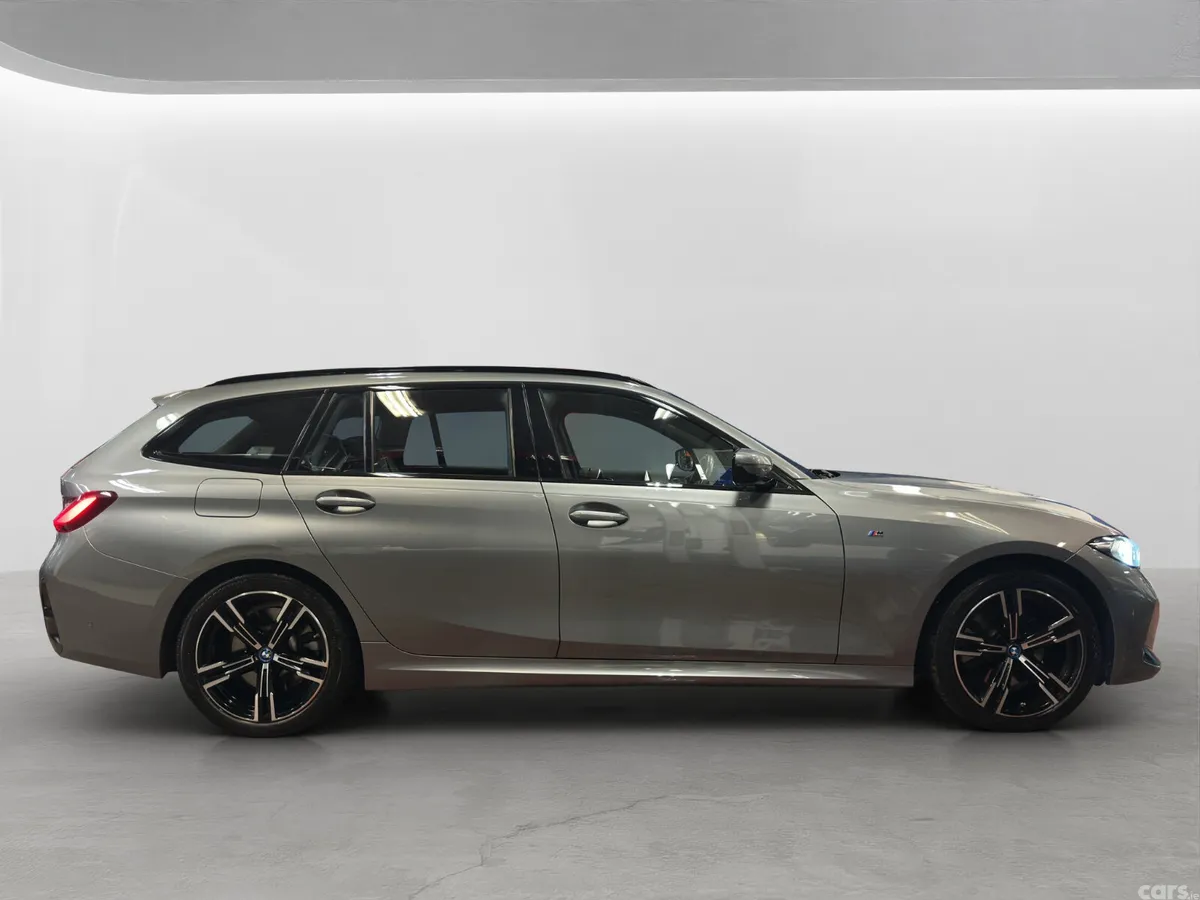 BMW 3-Series Estate, Petrol Plug-in Hybrid, 2023, Grey