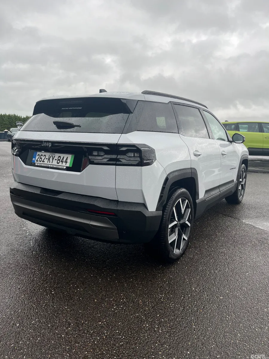 Jeep Compass SUV, Electric, 2026, White