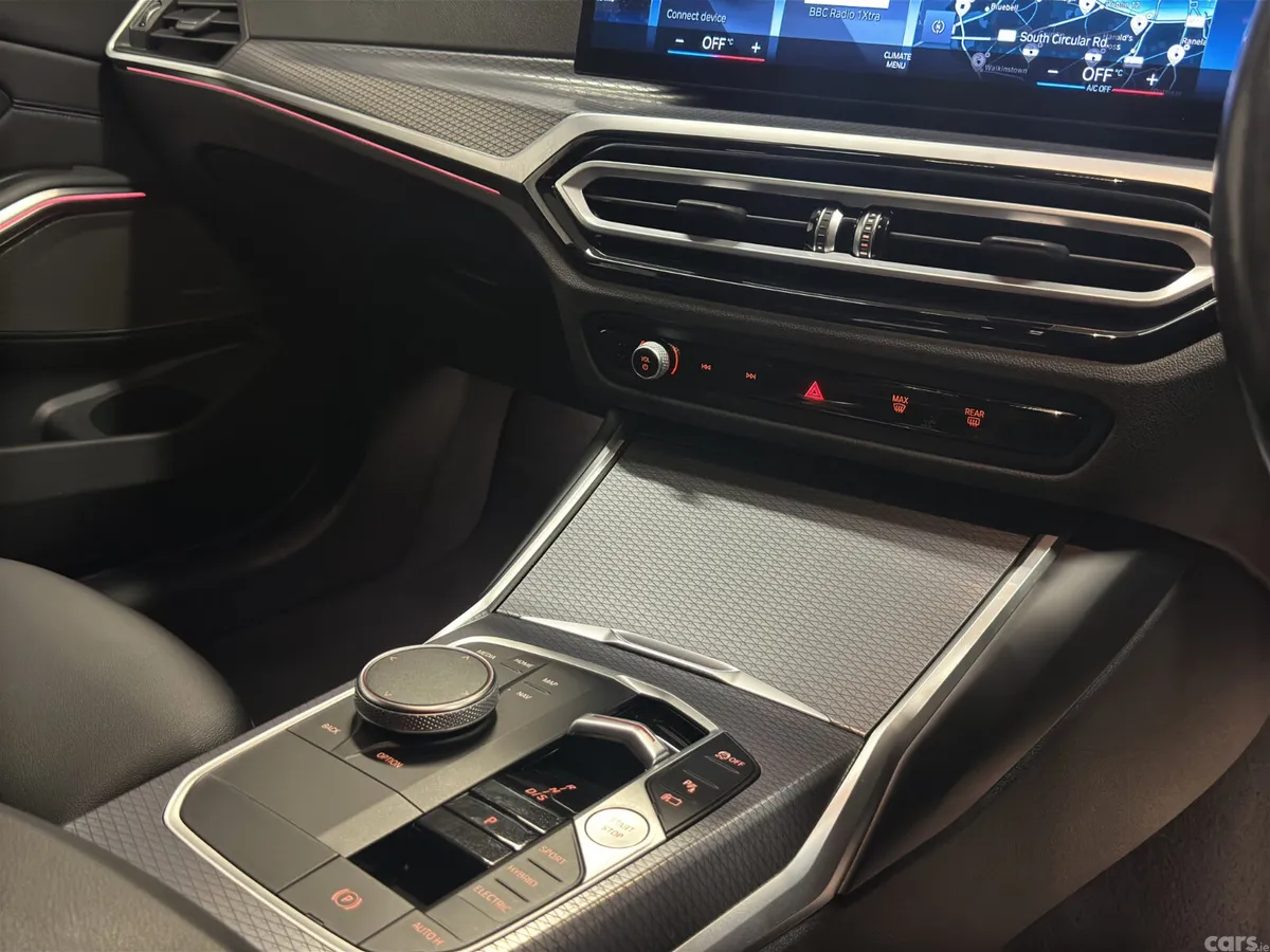 BMW 3-Series Estate, Petrol Plug-in Hybrid, 2023, Grey