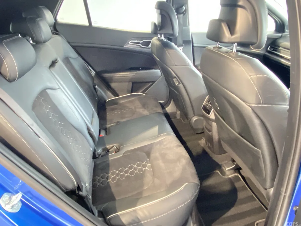 Kia Sportage SUV, Petrol Hybrid, 2024, Blue