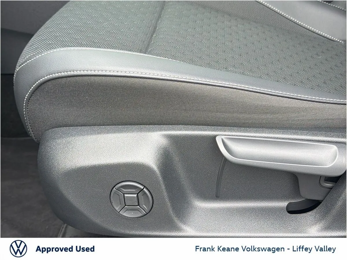 Volkswagen T-Roc SUV, Petrol, 2026, White