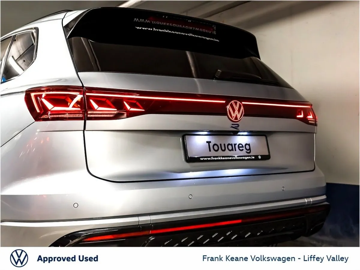 Volkswagen Touareg SUV, Petrol Plug-in Hybrid, 2026, Silver