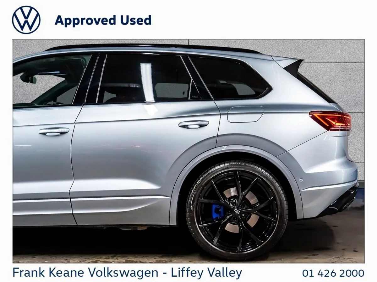 Volkswagen Touareg SUV, Petrol Plug-in Hybrid, 2026, Silver