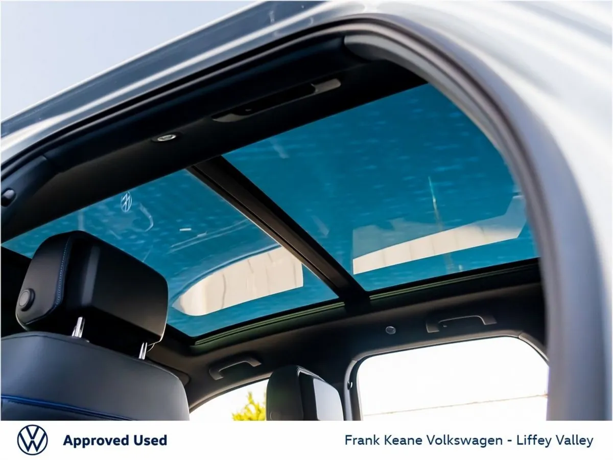 Volkswagen Touareg SUV, Petrol Plug-in Hybrid, 2026, Silver