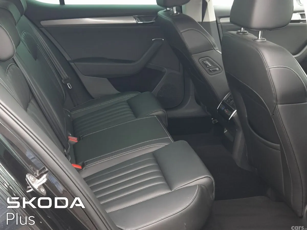 Skoda Superb Saloon, Diesel, 2024, Black
