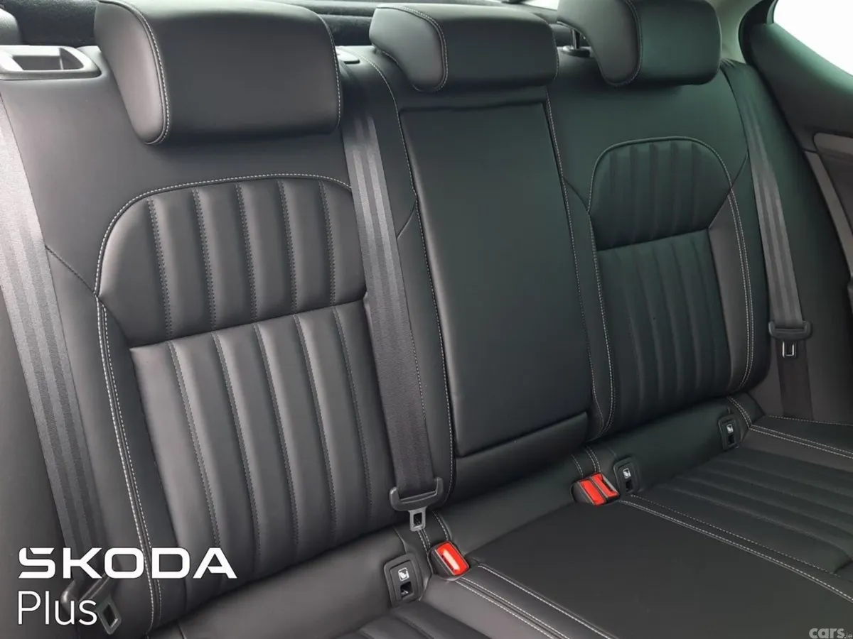 Skoda Superb Saloon, Diesel, 2024, Black