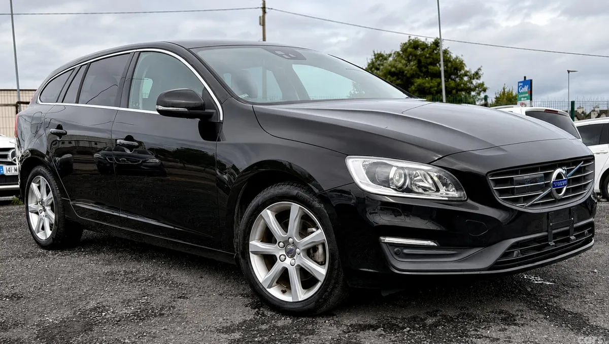 Volvo V60 Estate, Diesel, 2016, Black
