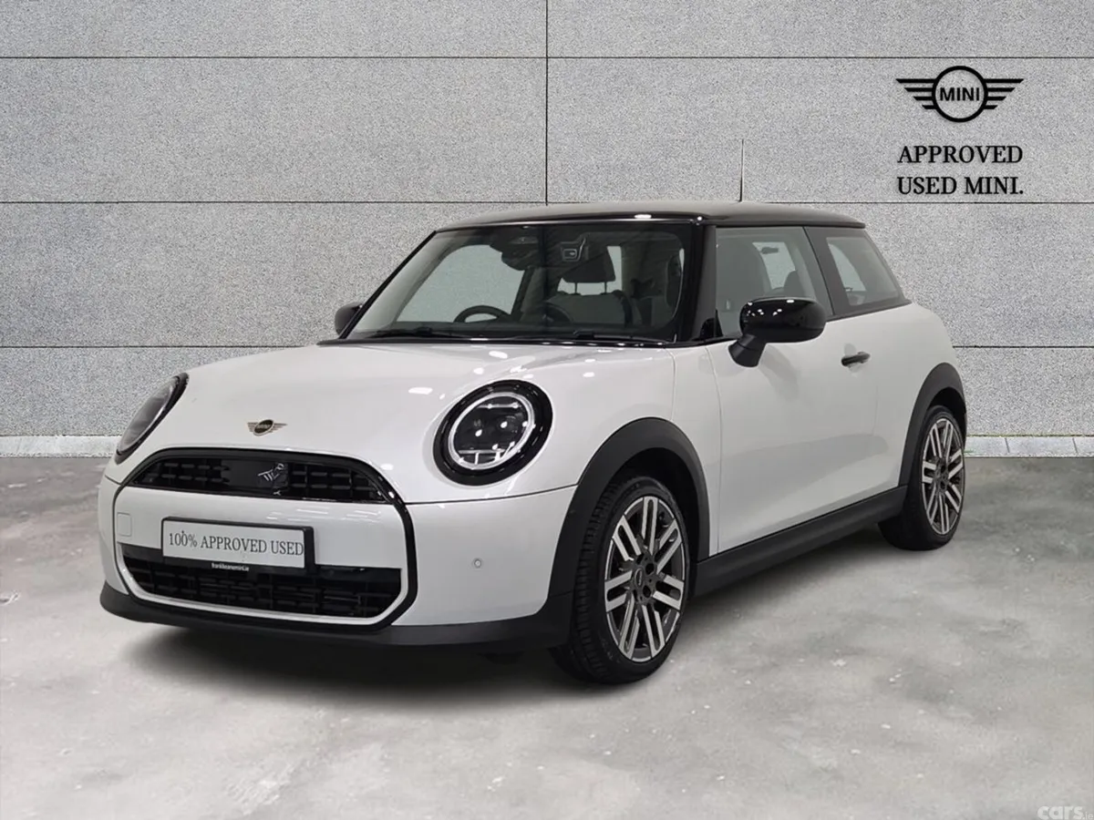 Mini Cooper Hatchback, Petrol, 2024, White