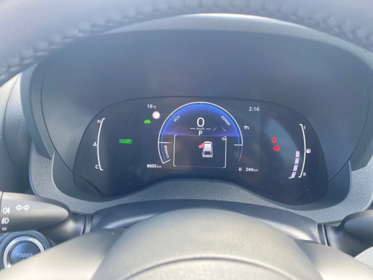 Toyota Yaris Cross SUV, Petrol Hybrid, 2026, Green