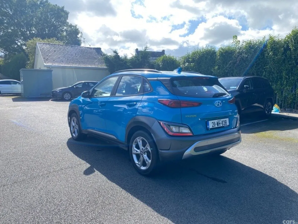 Hyundai KONA MPV, Diesel, 2021, Green