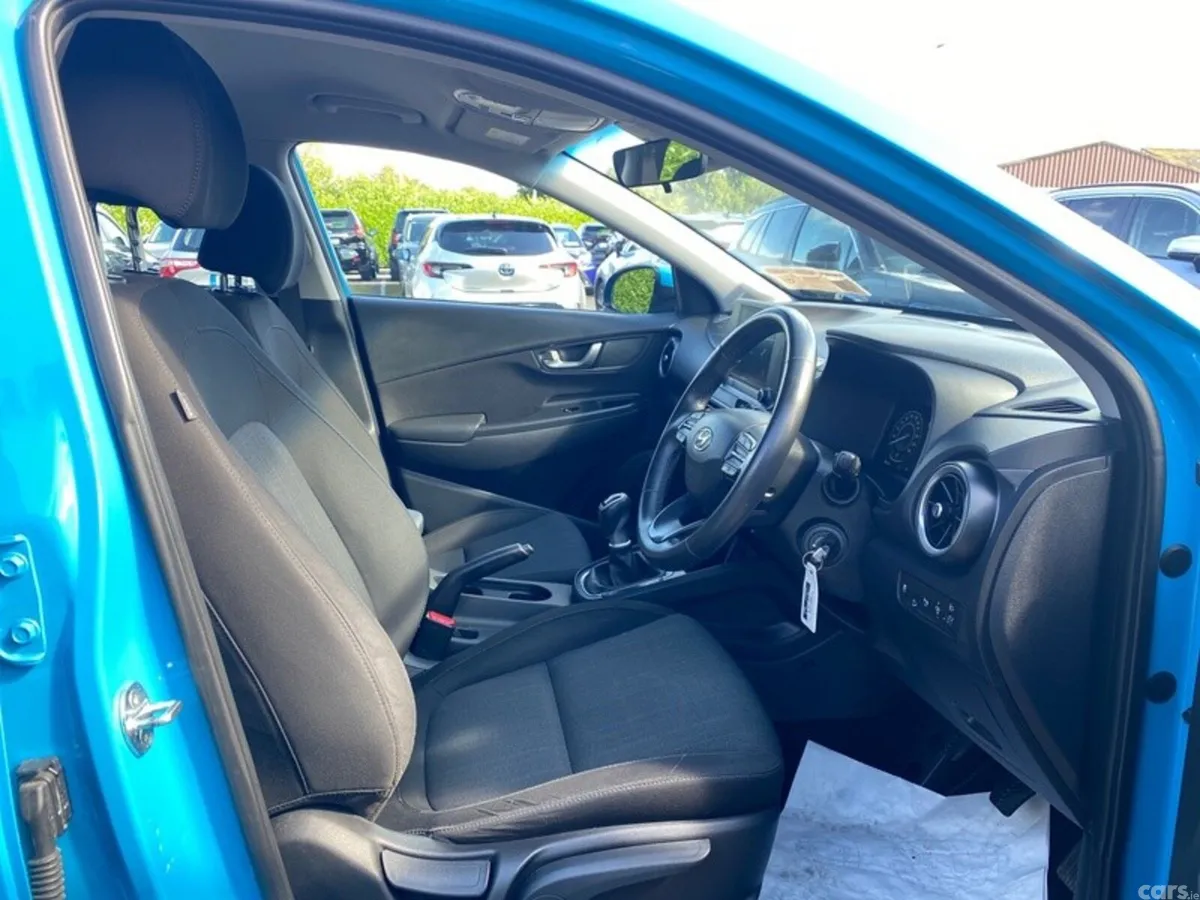 Hyundai KONA MPV, Diesel, 2021, Green