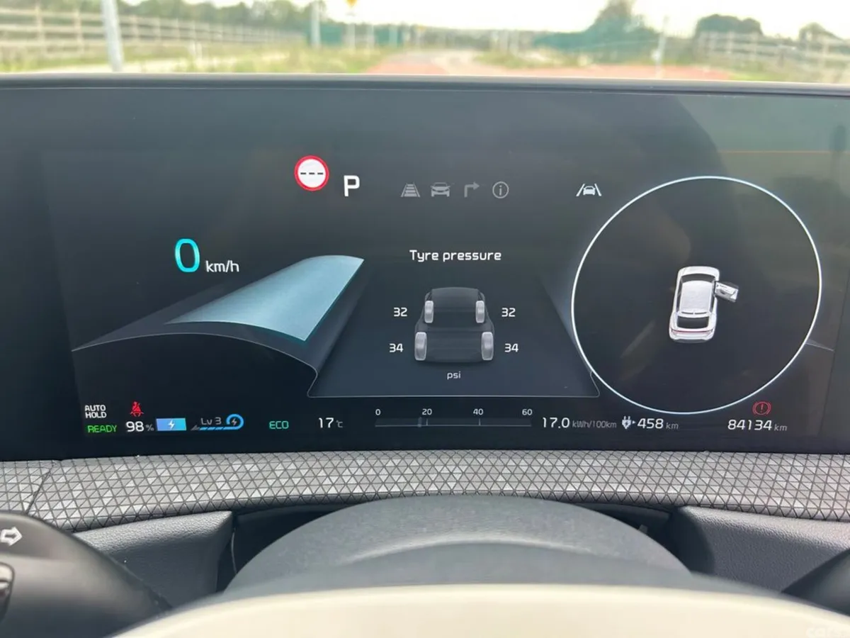 Kia EV6 Hatchback, Electric, 2023, Grey