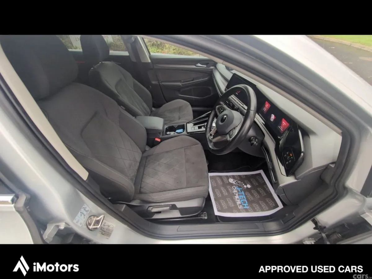 Volkswagen Golf Hatchback, Petrol Hybrid, 2022, Silver