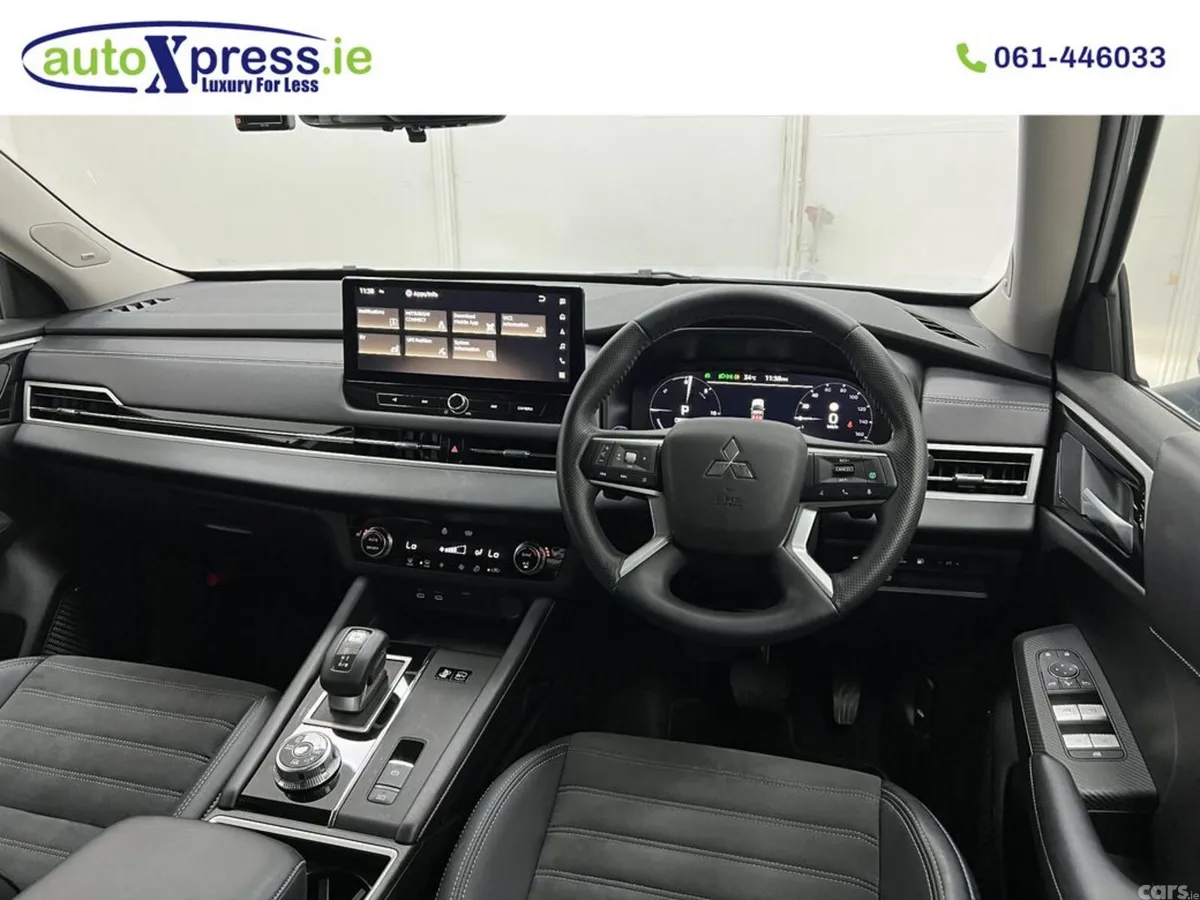 Mitsubishi Outlander SUV, Petrol Plug-in Hybrid, 2024, White