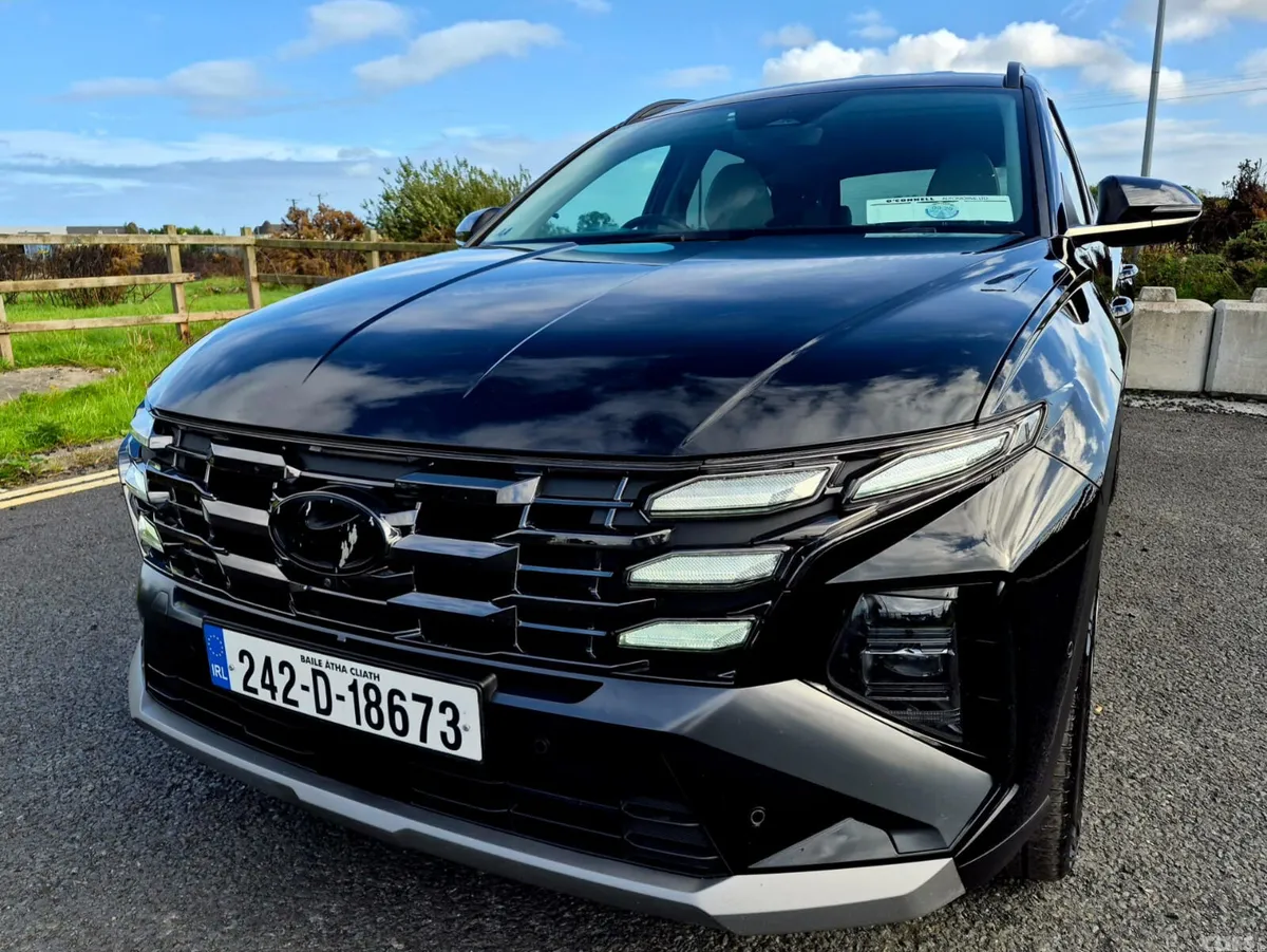 Hyundai Tucson SUV, Petrol Plug-in Hybrid, 2024, Black