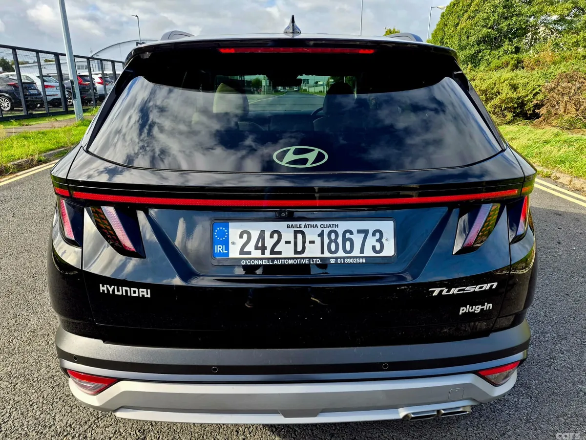 Hyundai Tucson SUV, Petrol Plug-in Hybrid, 2024, Black