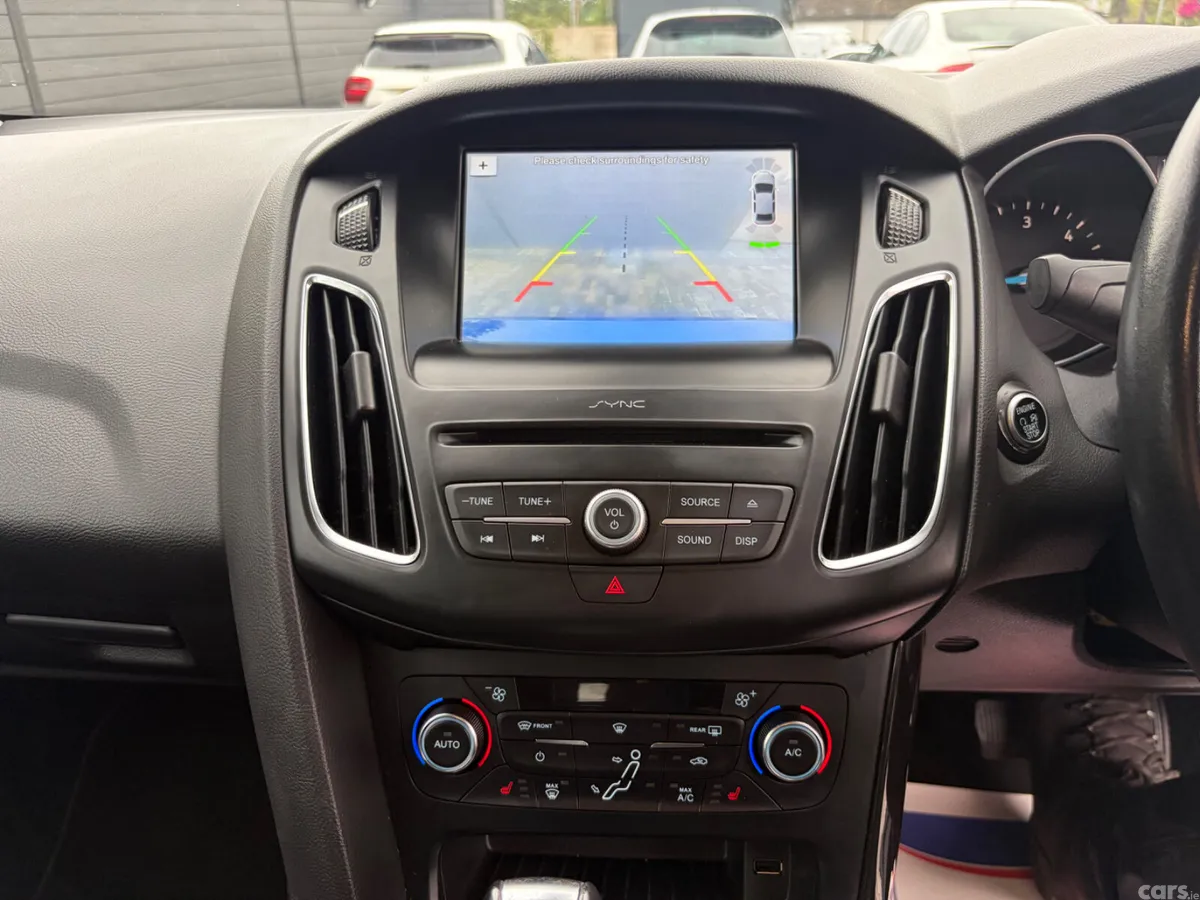 Ford Focus Hatchback, Diesel, 2017, Blue